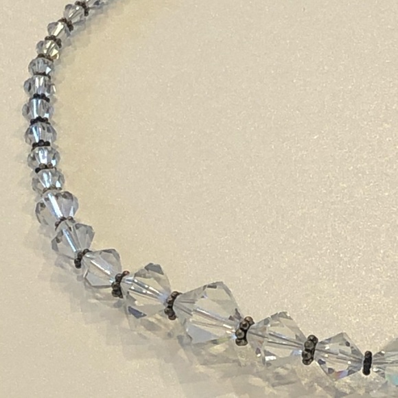 🎁 Swarovski Crystal Necklace - Picture 2 of 7